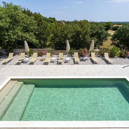 Quinta Villa